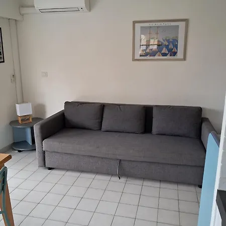 Appartamento Proche à 35
